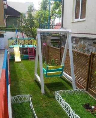 Гостиница Гостевой Дом Акбаль-Ахау Корпус 2 Геленджик Семейный номер с 2 спальнями-1